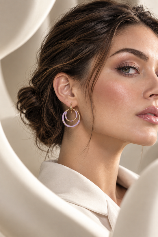 گوشواره حلقهای دو دایره طلایی و بنفش زنانه